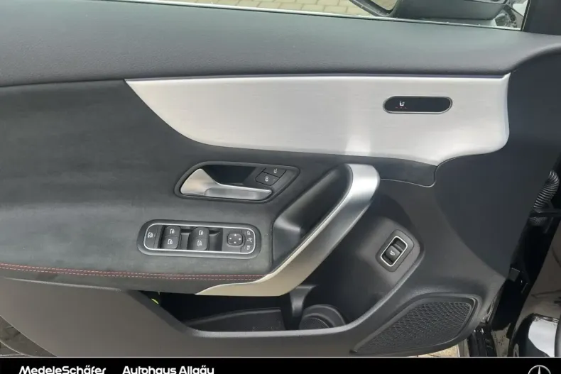 Mercedes-Benz A 220 din 2024 cu 14.269 km - oferta MER159783 - foto 9