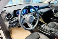 Mercedes-Benz CLA 180 din 2024 cu 29.875 km - oferta MER159793 - foto 14