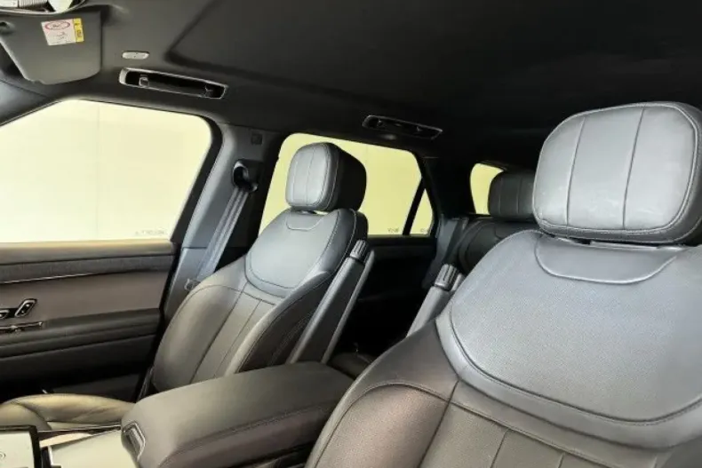 Land Rover Range Rover Sport din 2024 cu 35.650 km - oferta LAN159795 - foto 13