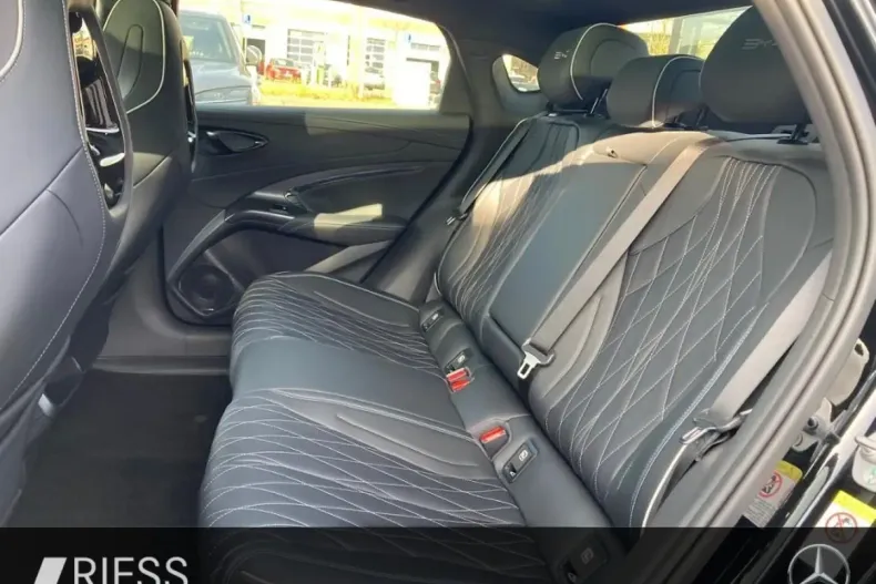 BYD SEAL din 2025 cu 19.471 km - oferta BYD159822 - foto 10