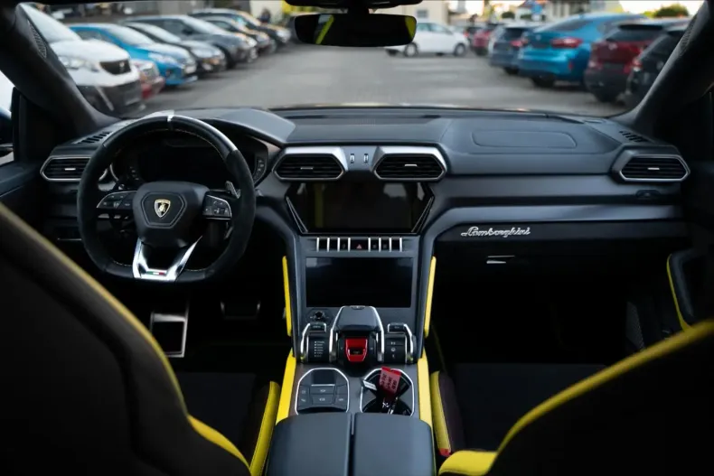 Lamborghini Urus din 2022 cu 45.900 km - oferta LAM159824 - foto 10