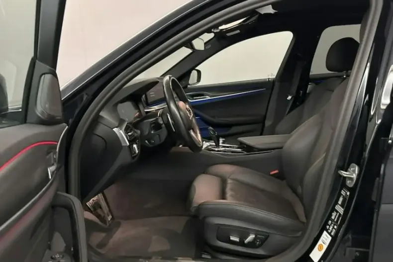 BMW 530 din 2022 cu 82.800 km - oferta BMW159827 - foto 3