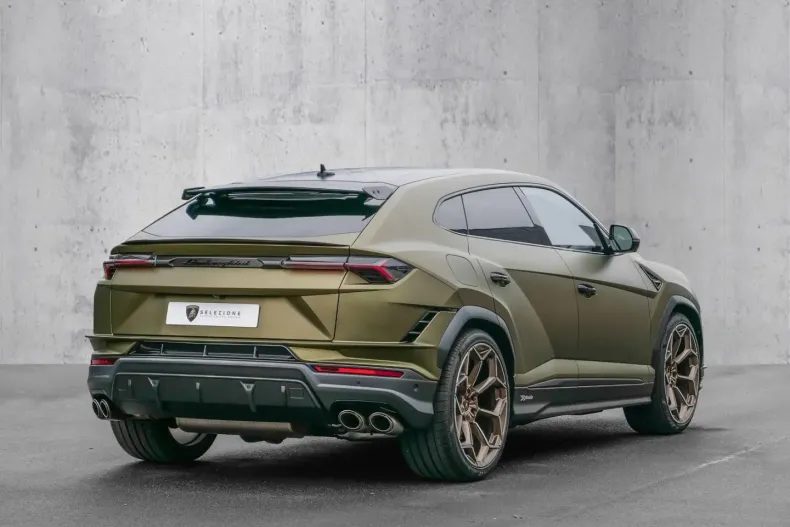 Lamborghini Urus din 2023 cu 17.580 km - oferta LAM159829 - foto 3