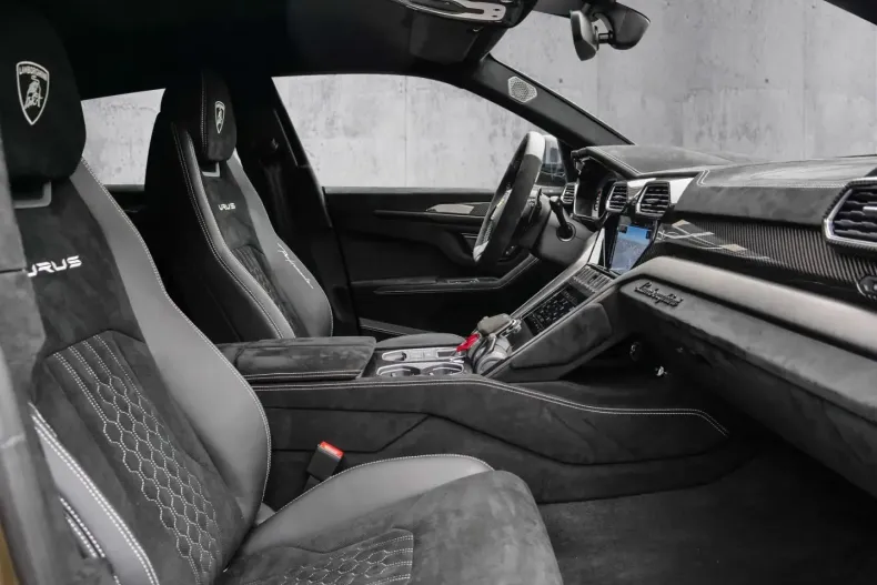 Lamborghini Urus din 2023 cu 17.580 km - oferta LAM159829 - foto 7