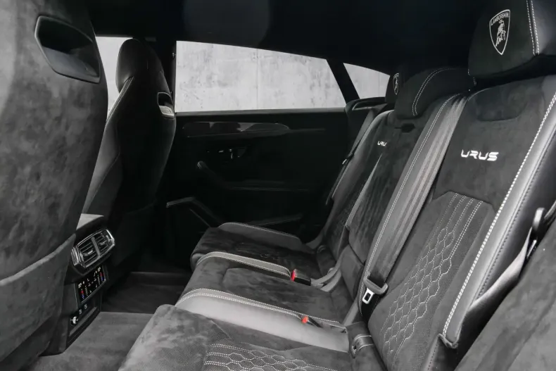 Lamborghini Urus din 2023 cu 17.580 km - oferta LAM159829 - foto 19