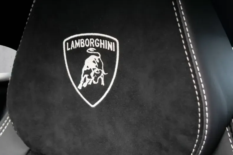 Lamborghini Urus din 2023 cu 17.580 km - oferta LAM159829 - foto 24