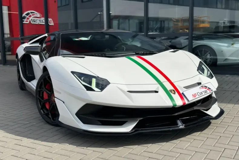 Lamborghini Aventador din 2021 cu 4.837 km - oferta LAM159830 - foto 3
