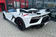 Lamborghini Aventador din 2021 cu 4.837 km - oferta LAM159830 - foto 5