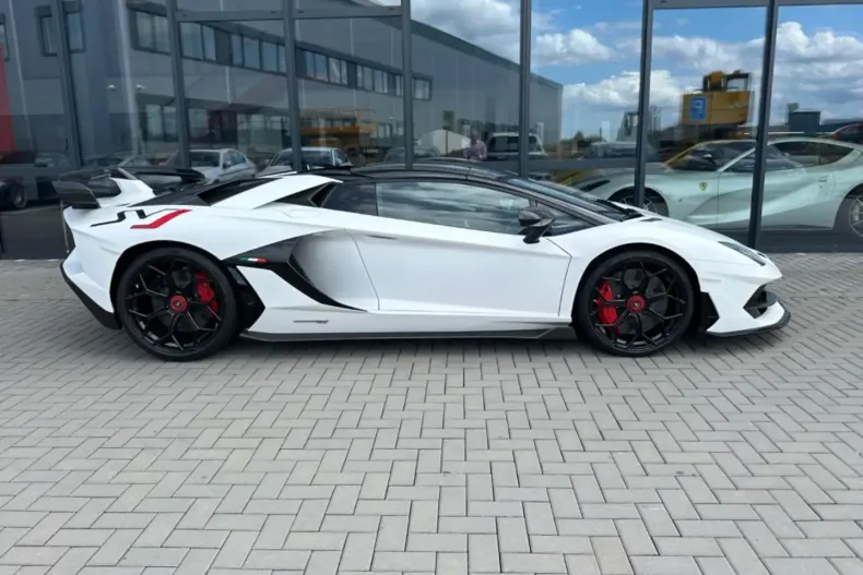 Lamborghini Aventador din 2021 cu 4.837 km - oferta LAM159830 - foto 6