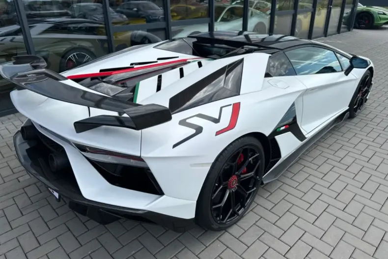 Lamborghini Aventador din 2021 cu 4.837 km - oferta LAM159830 - foto 10