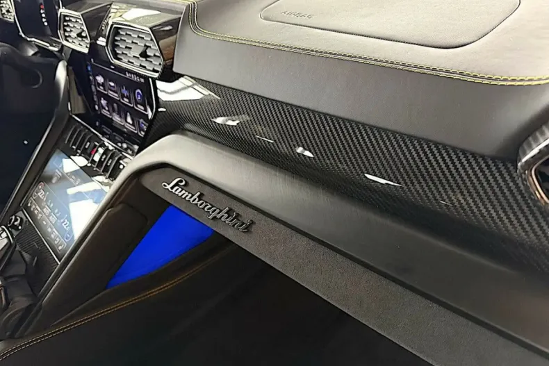 Lamborghini Urus din 2024 cu 13.740 km - oferta LAM159834 - foto 28