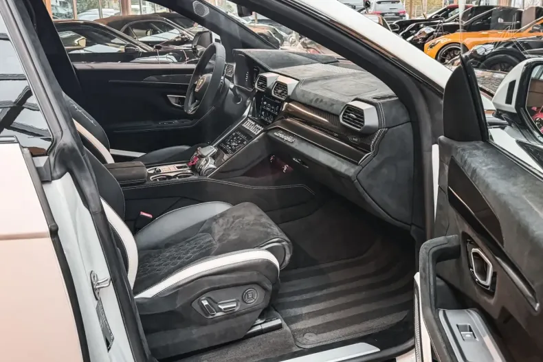 Lamborghini Urus din 2024 cu 17.000 km - oferta LAM159835 - foto 14