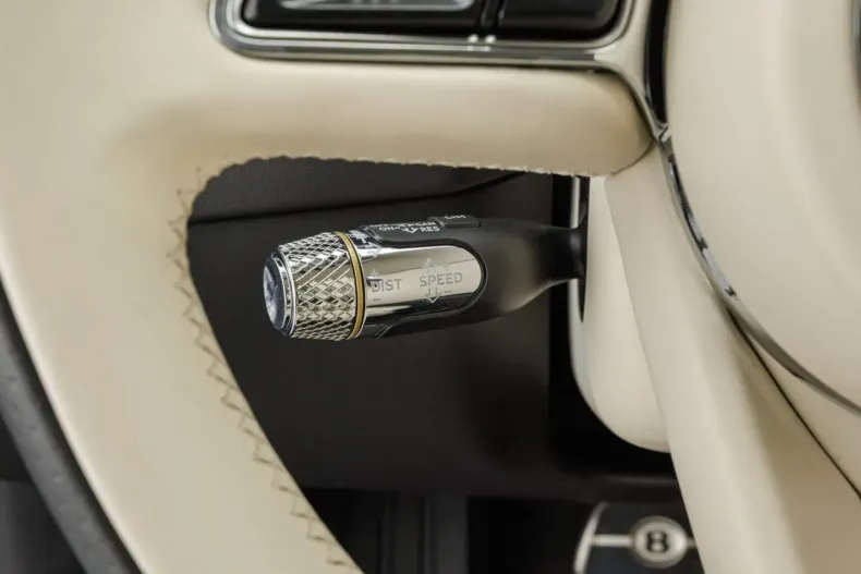 Bentley Flying Spur din 2023 cu 35.900 km - oferta BEN159844 - foto 20