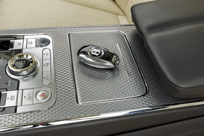 Bentley Flying Spur din 2023 cu 35.900 km - oferta BEN159844 - foto 23