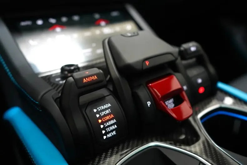 Lamborghini Urus din 2025 cu 9.766 km - oferta LAM159852 - foto 22