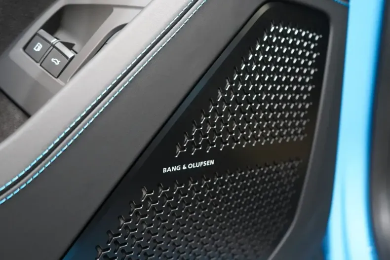 Lamborghini Urus din 2025 cu 9.766 km - oferta LAM159852 - foto 29