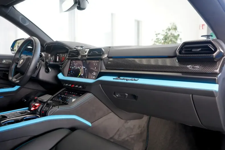 Lamborghini Urus din 2025 cu 9.766 km - oferta LAM159852 - foto 33