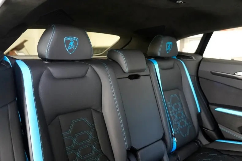 Lamborghini Urus din 2025 cu 9.766 km - oferta LAM159852 - foto 37