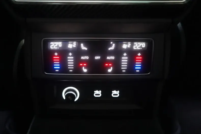 Lamborghini Urus din 2025 cu 9.766 km - oferta LAM159852 - foto 38