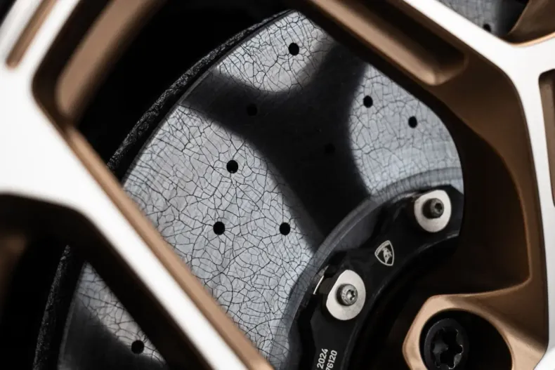 Lamborghini Revuelto din 2024 cu 5.500 km - oferta LAM159853 - foto 21