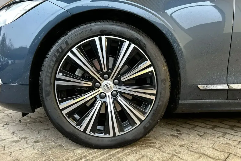 Volvo V90 din 2024 cu 18.900 km - oferta VOL159854 - foto 9