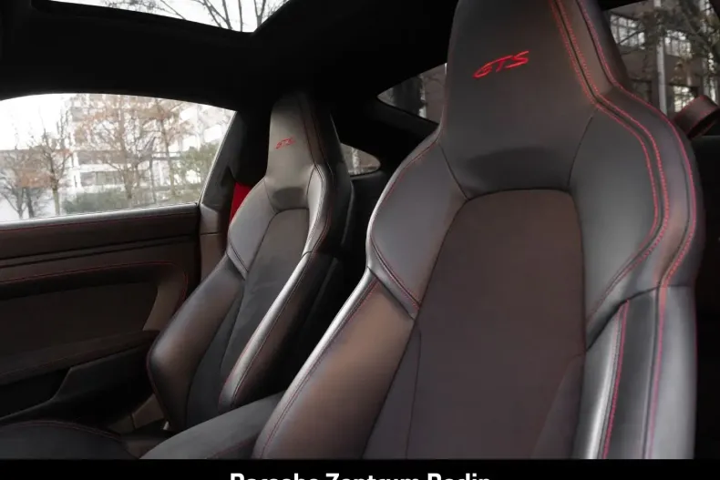 Porsche 992 din 2024 cu 21.082 km - oferta POR159857 - foto 12