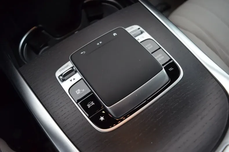 Mercedes-Benz G 63 AMG din 2025 cu 14.000 km - oferta MER159860 - foto 23