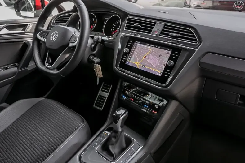 Volkswagen Tiguan din 2022 cu 69.400 km - oferta VOL159861 - foto 6