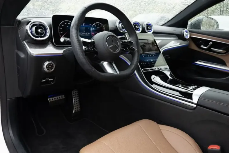 Mercedes-Benz CLE 450 din 2024 cu 19.184 km - oferta MER159862 - foto 3