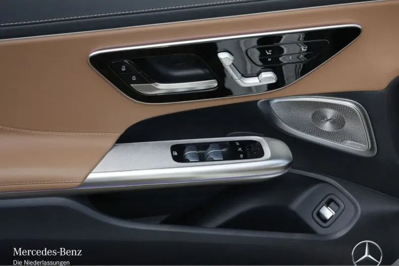 Mercedes-Benz CLE 300 din 2024 cu 6.349 km - oferta MER159863 - foto 17