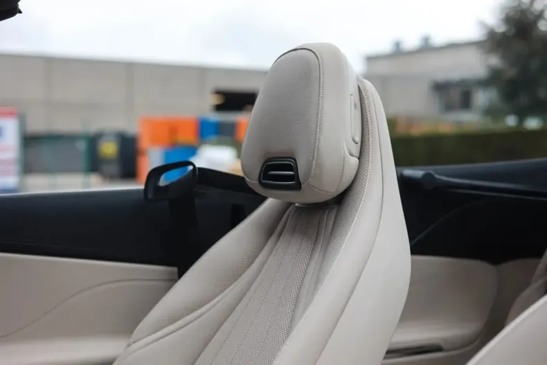 Mercedes-Benz CLE 300 din 2024 cu 5.510 km - oferta MER159864 - foto 5