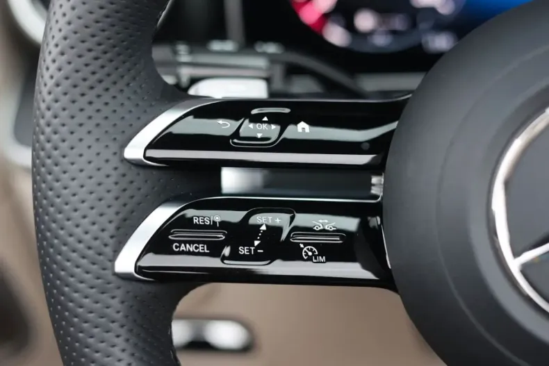 Mercedes-Benz CLE 300 din 2024 cu 5.510 km - oferta MER159864 - foto 32