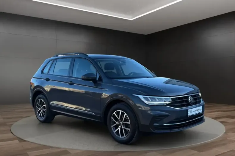 Volkswagen Tiguan din 2022 cu 77.600 km - oferta VOL159872 - foto 3