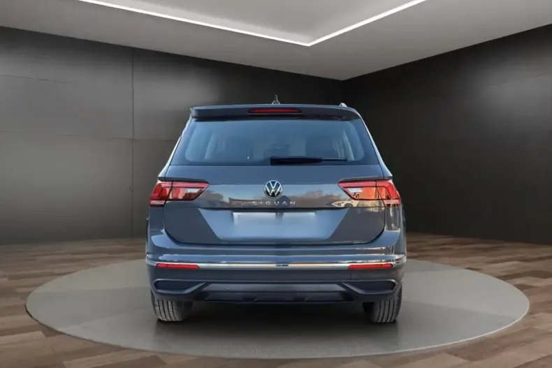 Volkswagen Tiguan din 2022 cu 77.600 km - oferta VOL159872 - foto 4