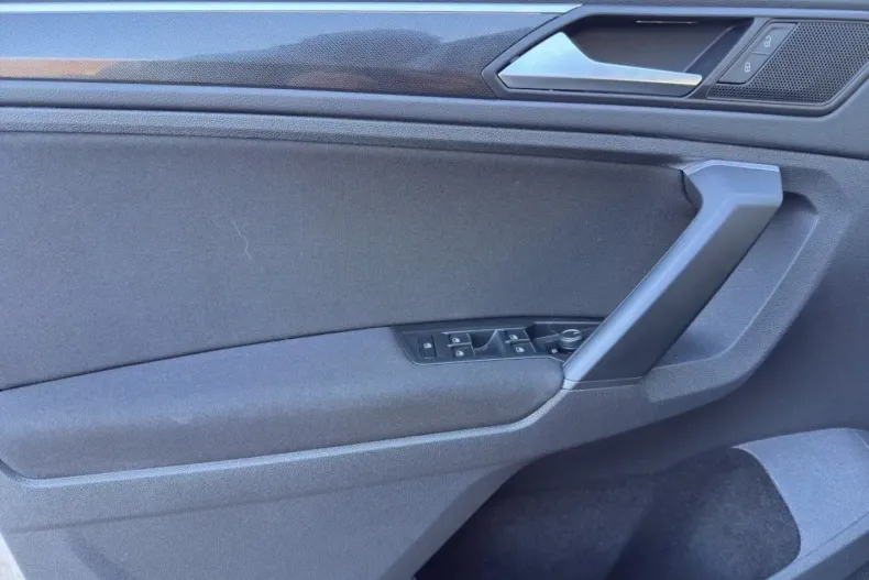 Volkswagen Tiguan din 2022 cu 77.600 km - oferta VOL159872 - foto 14