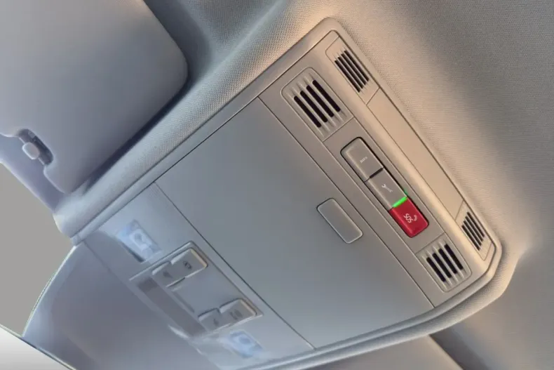 Volkswagen Tiguan din 2022 cu 77.600 km - oferta VOL159872 - foto 16