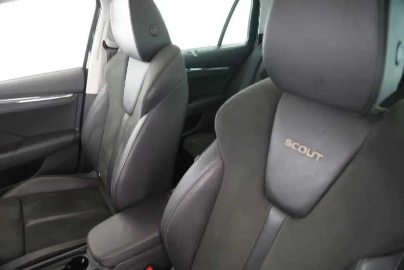 Skoda Octavia din 2022 cu 91.514 km - oferta SKO159880 - foto 13