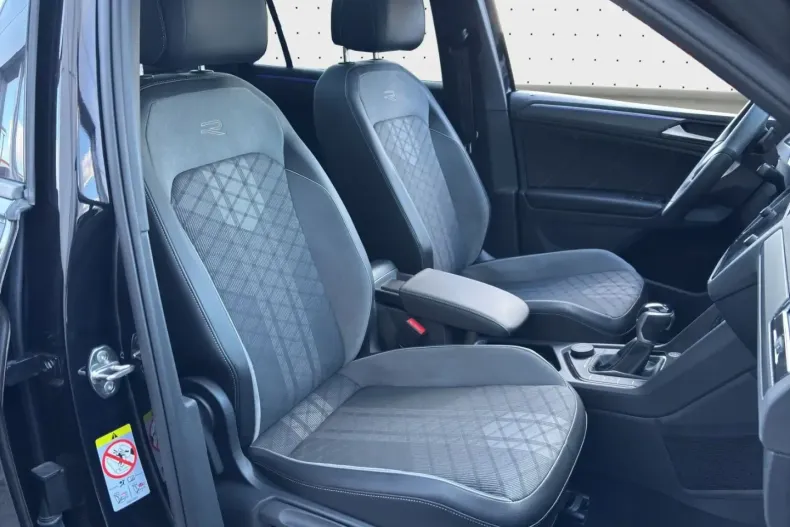 Volkswagen Tiguan din 2022 cu 42.900 km - oferta VOL159893 - foto 7