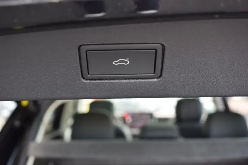 Volkswagen Tiguan din 2024 cu 32.600 km - oferta VOL159894 - foto 15