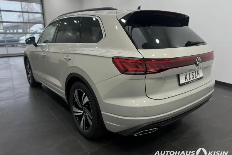 Volkswagen Touareg din 2024 cu 13.003 km - oferta VOL159900 - foto 3
