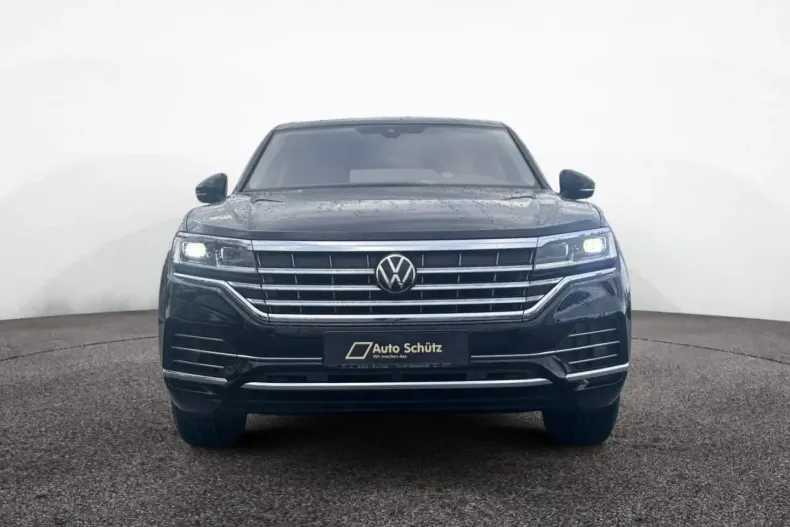 Volkswagen Touareg din 2022 cu 58.356 km - oferta VOL159903 - foto 8