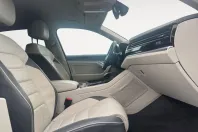 Volkswagen Touareg din 2022 cu 58.356 km - oferta VOL159903 - foto 14