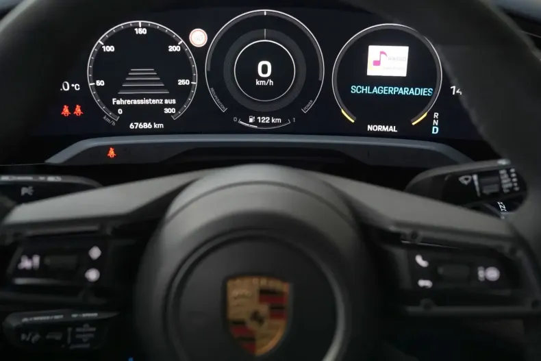 Porsche Taycan din 2022 cu 67.200 km - oferta POR159904 - foto 5