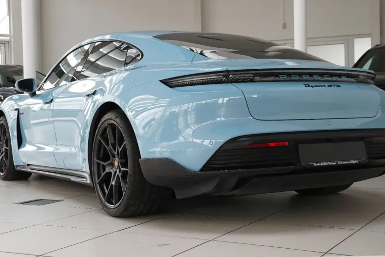 Porsche Taycan din 2022 cu 67.200 km - oferta POR159904 - foto 6