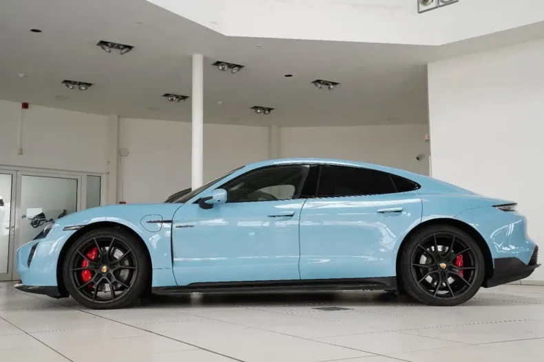 Porsche Taycan din 2022 cu 67.200 km - oferta POR159904 - foto 8