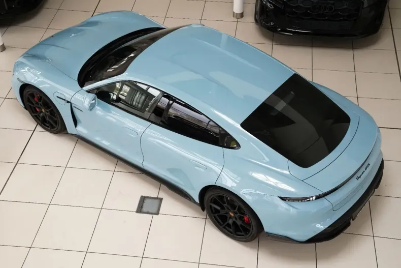 Porsche Taycan din 2022 cu 67.200 km - oferta POR159904 - foto 19