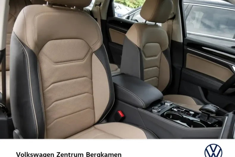 Volkswagen Touareg din 2024 cu 17.343 km - oferta VOL159905 - foto 6