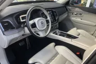 Volvo XC90 din 2022 cu 20.828 km - oferta VOL159907 - foto 8