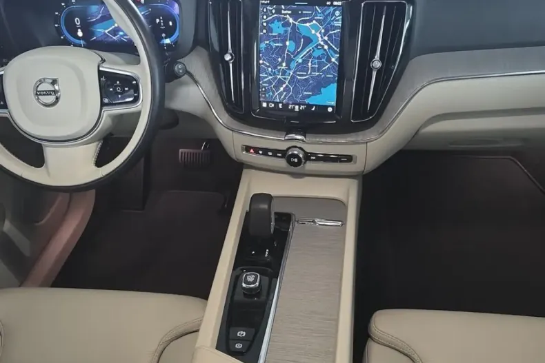 Volvo XC60 din 2024 cu 16.838 km - oferta VOL159909 - foto 11