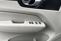 Volvo XC60 din 2022 cu 29.566 km - oferta VOL159910 - foto 9